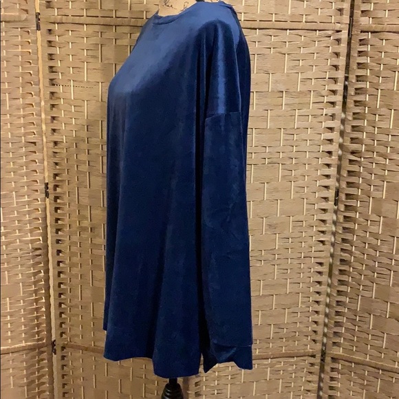 Woman Within Velour Top 30/32 NWT - Picture 2 of 6